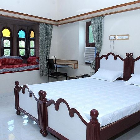 Отель Jee Ri Haveli Джодхпур Экстерьер фото