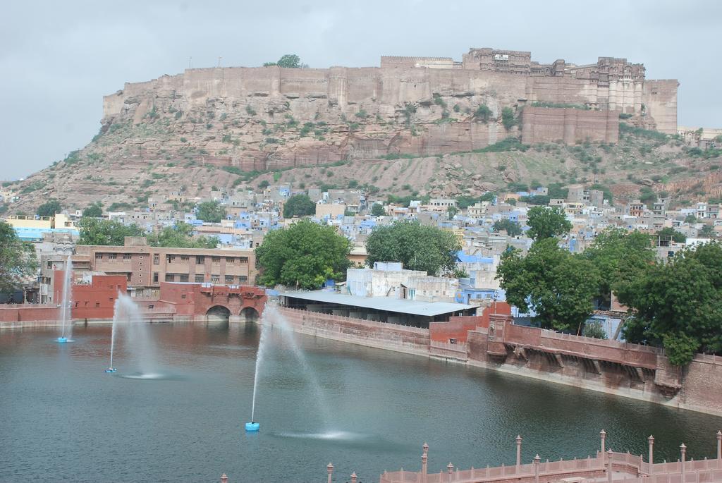 Отель Jee Ri Haveli Джодхпур Экстерьер фото