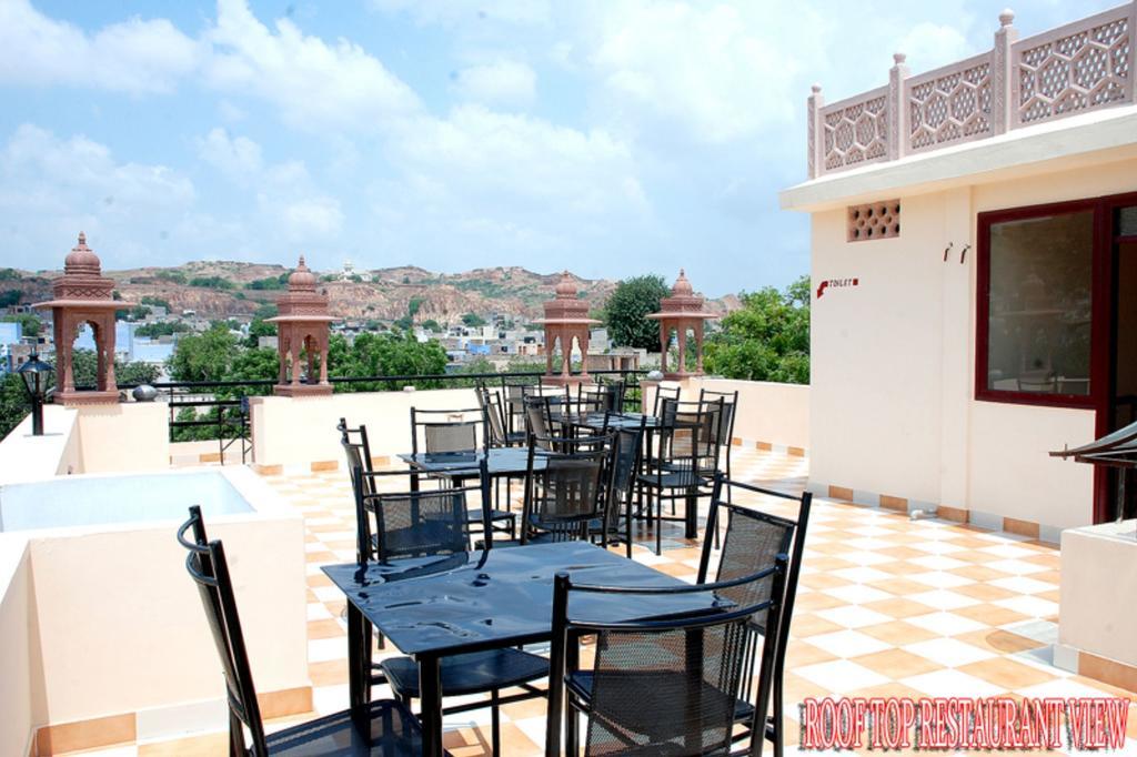 Отель Jee Ri Haveli Джодхпур Экстерьер фото